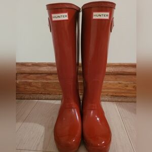 Red Gloss Hunter Boots